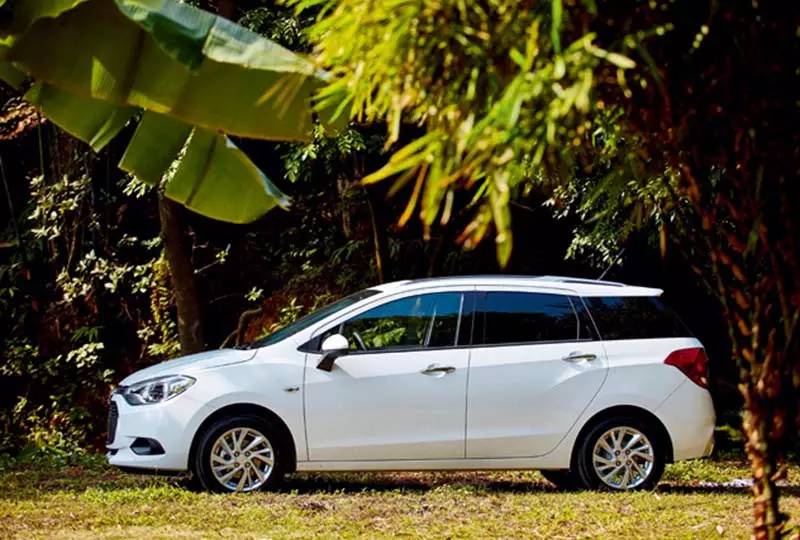 雪佛兰乐风rv车身抖动,雪佛兰乐风rv改装图片