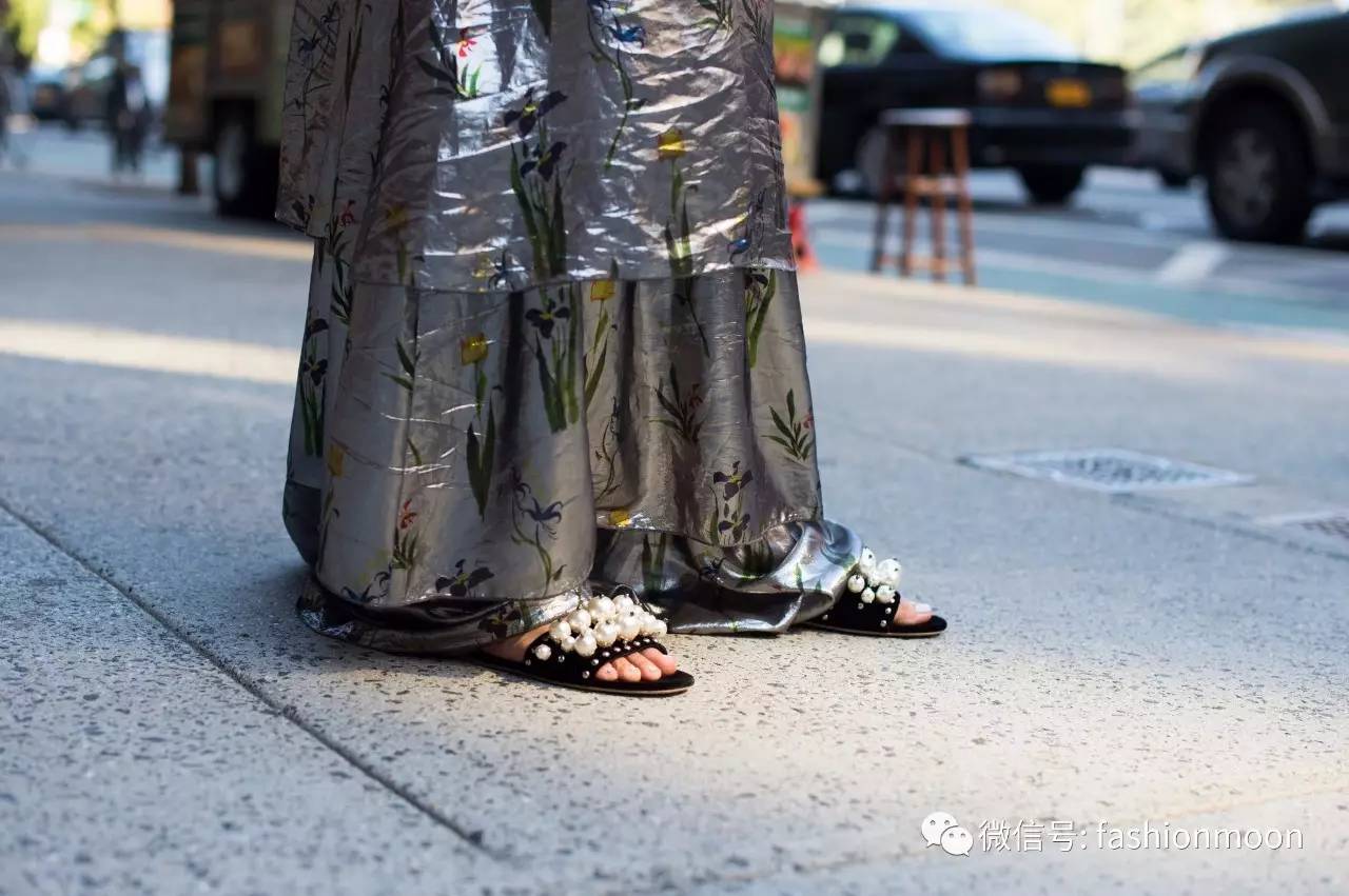 儿童夏天拖鞋推荐女6-12岁,夏天快到了你们的拖鞋准备好了吗