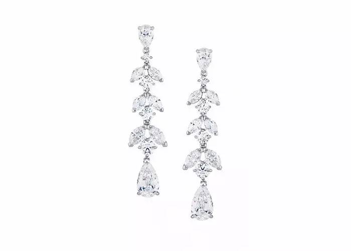 范冰冰踏上戛纳红毯的那一刻,范冰冰最浪漫的戛纳行