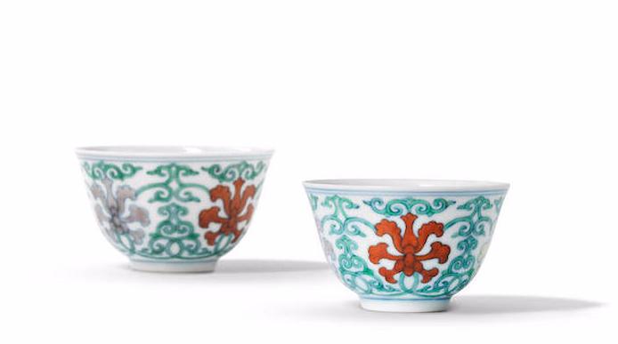 清三代玩玉瓷器真品,五爪金龙瓷器真品拍卖