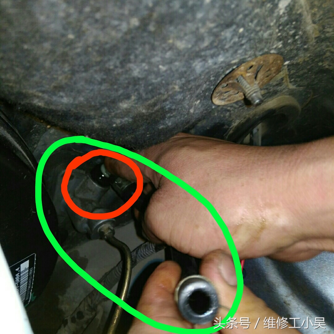 长安悦翔刹车突然变软了怎么回事,长安悦翔v7刹车踩到底感觉没刹车