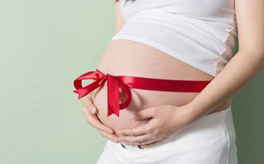 预防妊娠纹的按摩手法,孕期预防妊娠纹的按摩方法