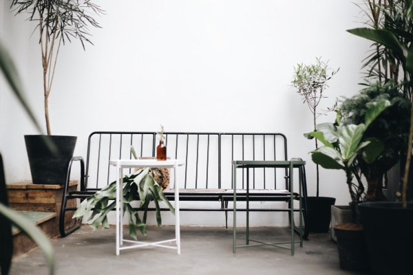 他将厦门的民宅改造成烘焙馆，每周邀请100位陌生人喝精品咖啡