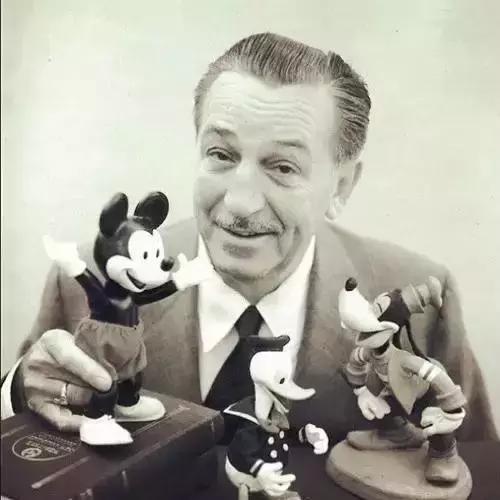 他高中没毕业，却亲手处理了首例“冷冻人”，现在竟还要让其复活