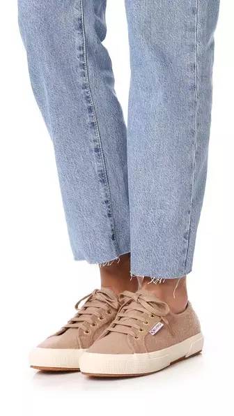 5月*服私**｜你真的需要买这么多鞋吗？嗯，真！需！要！