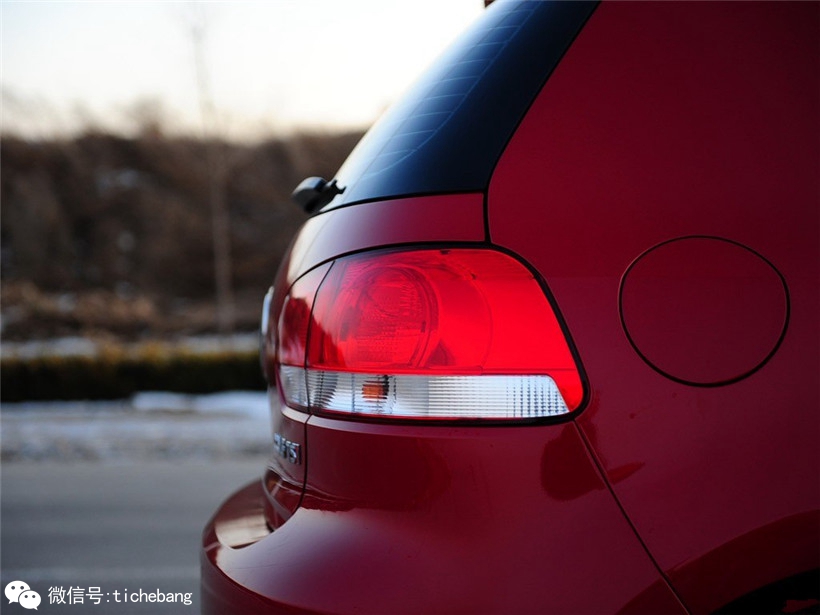 UP！出GTI，高田要破产？高通搞充电，Smart也迈巴赫？