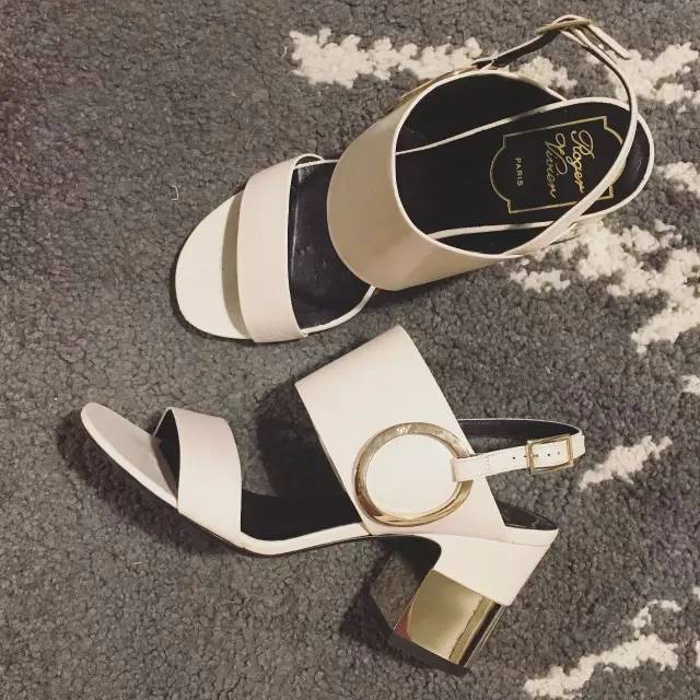 5月*服私**｜你真的需要买这么多鞋吗？嗯，真！需！要！