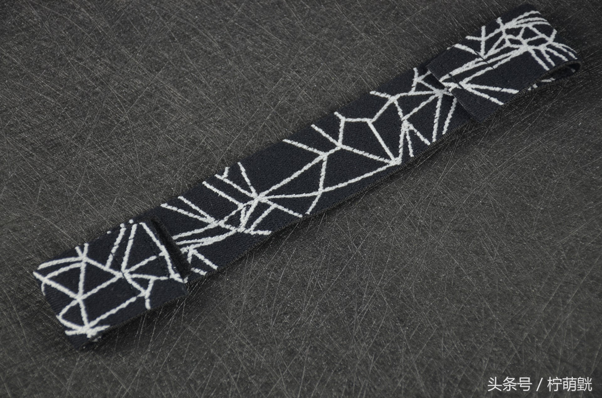 赛睿arctisprime耳机测评,赛睿arctis寒冰5头戴式有线耳机