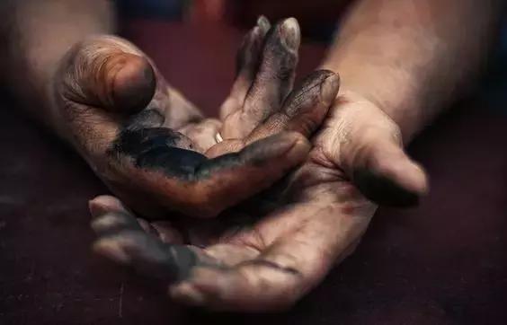 画画看起来很难,画画不容易啊