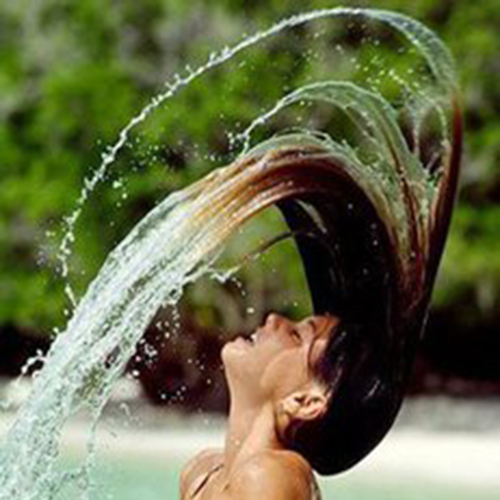 头皮痒头屑多油头如何正确洗发,头皮干燥头屑多怎么洗头