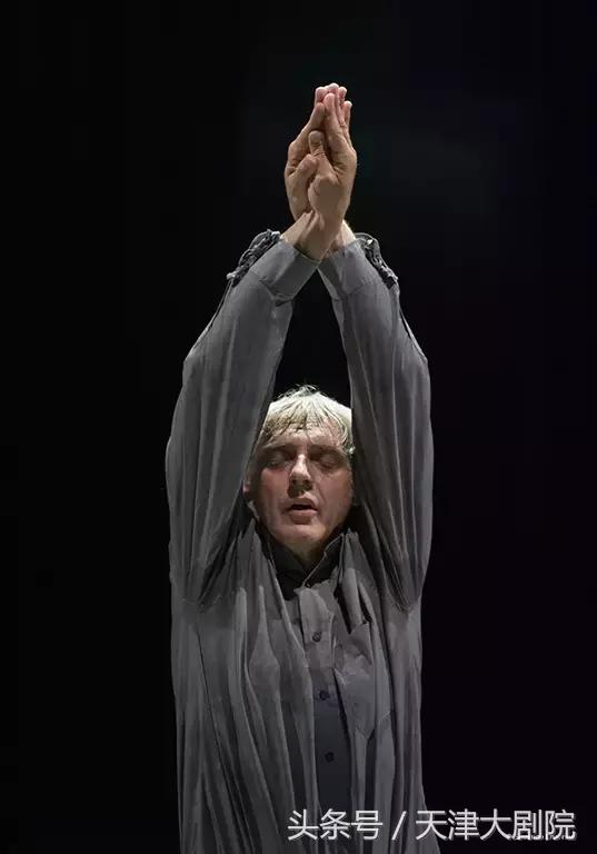 等待戈多话剧4分钟,等待戈多话剧片段20分钟