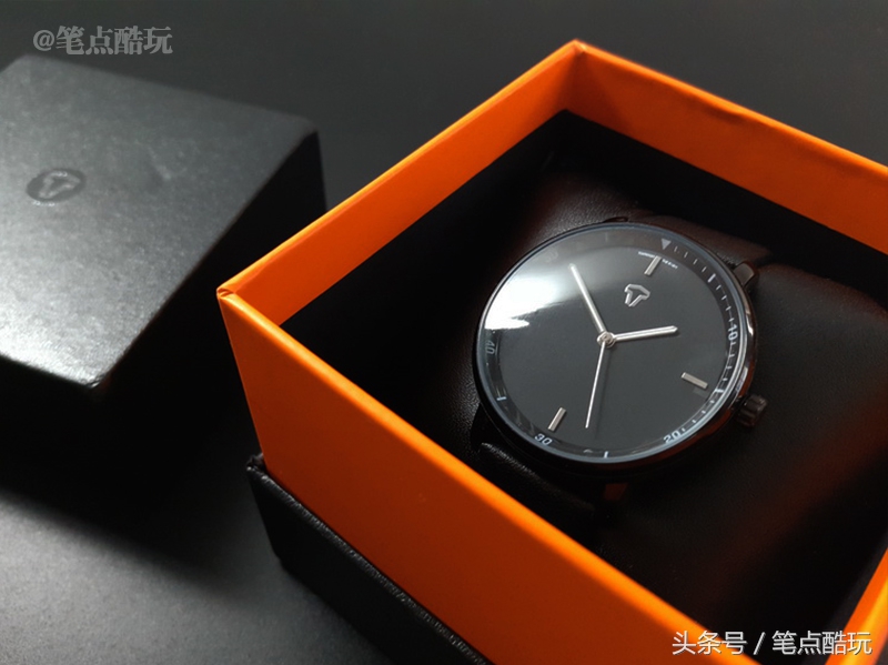 土曼手表,优雅不失奢华手表