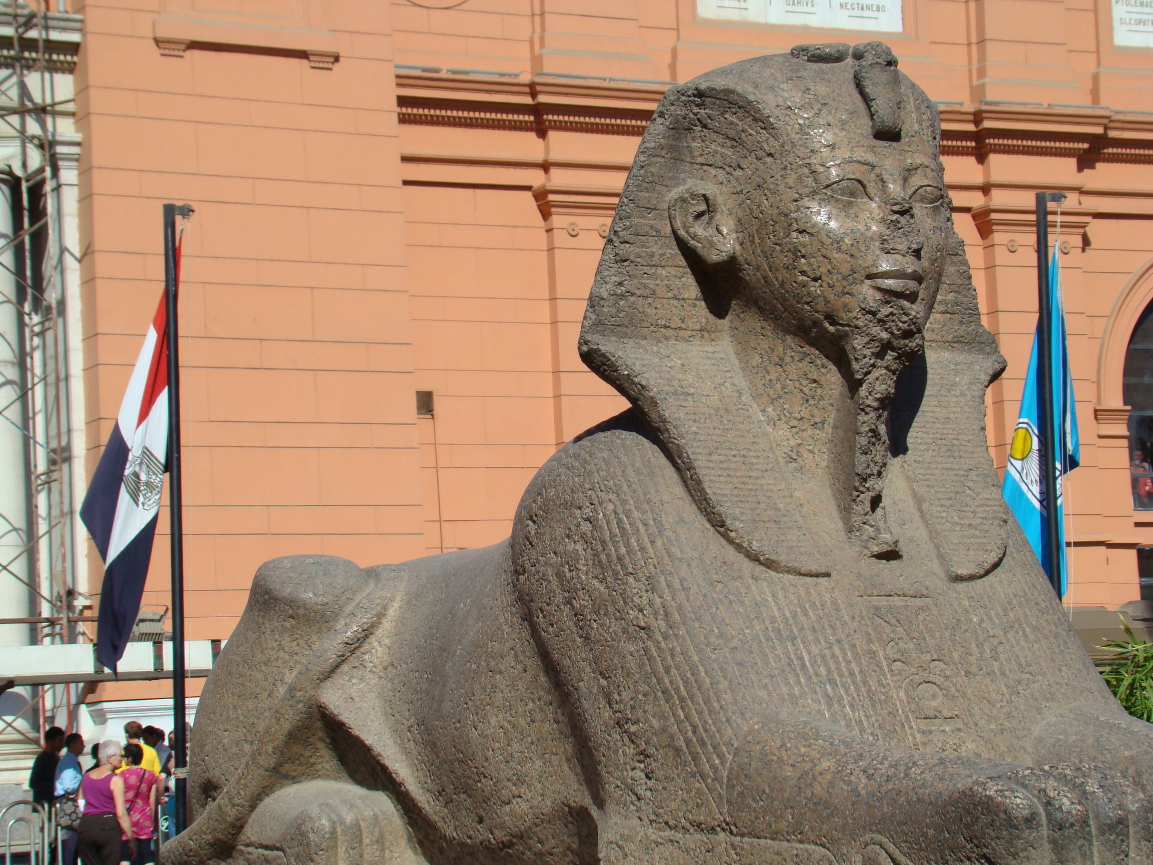 埃及三大著名的金字塔,埃及金字塔探秘纪录片