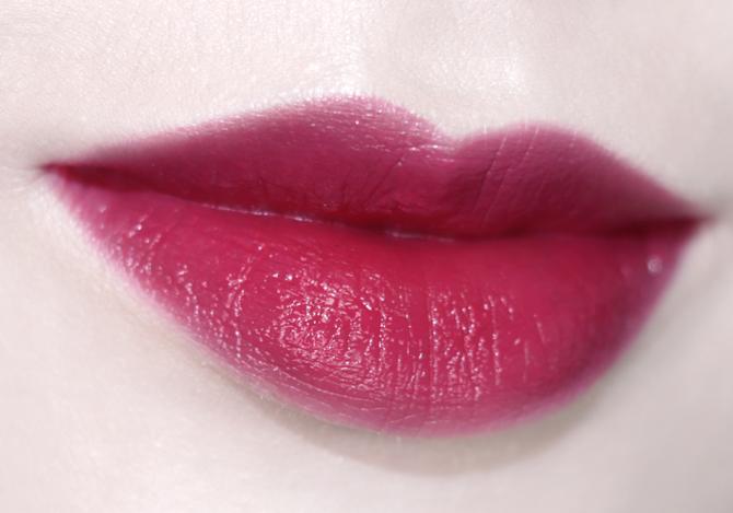 dior的迪奥魅惑釉唇膏 (dior魅惑釉唇膏怎么用)