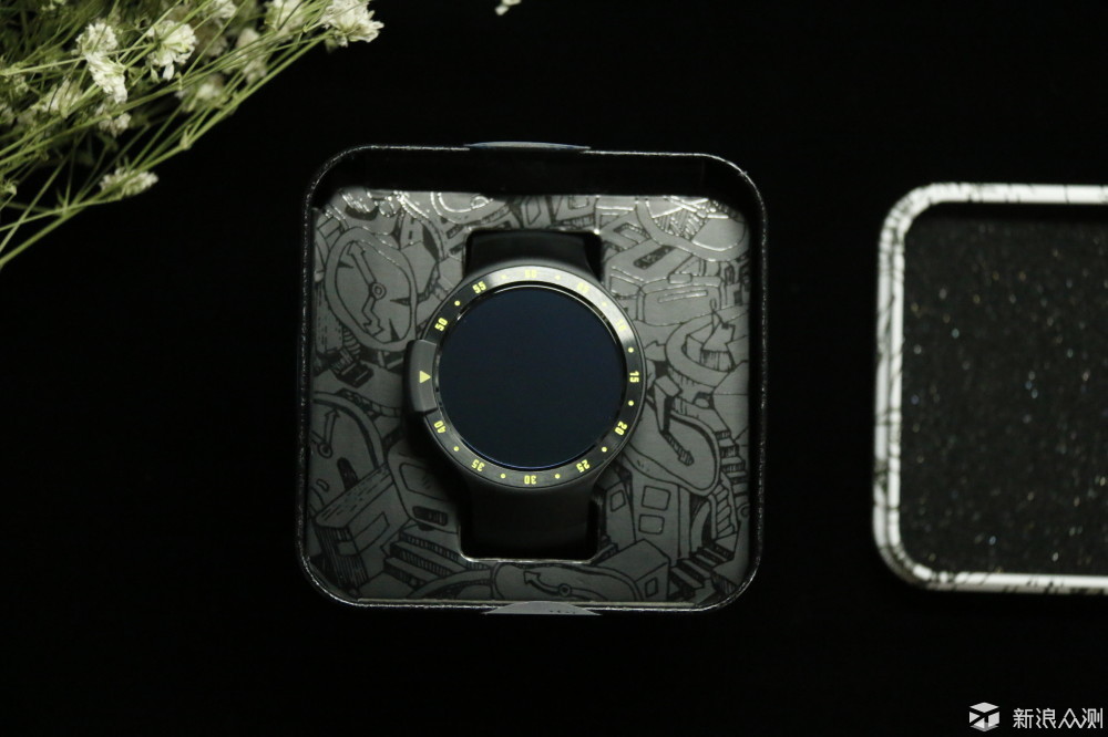 功能丰富全面，运动诚意不足ticwatchs试用体验