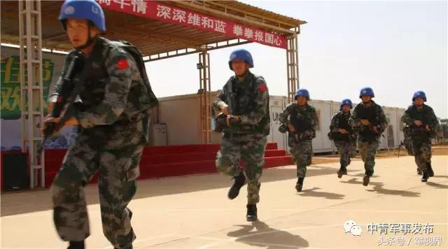 戈壁足球、火线飙车、特殊“彩蛋”快看，部队发生的这些事儿