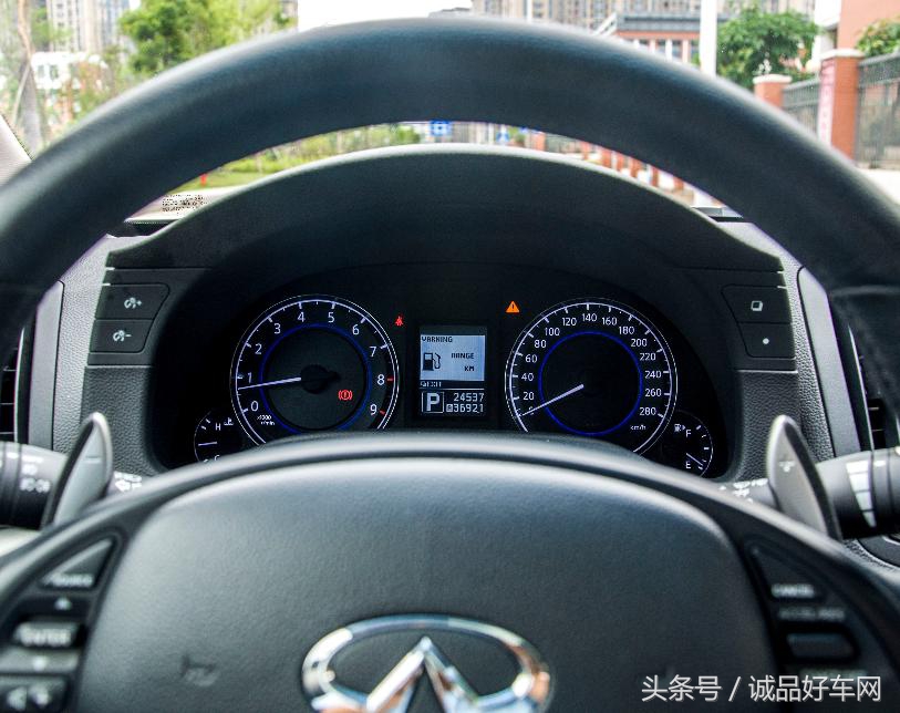 为什么这款2010年的英菲尼迪G系才开了2.4万公里？