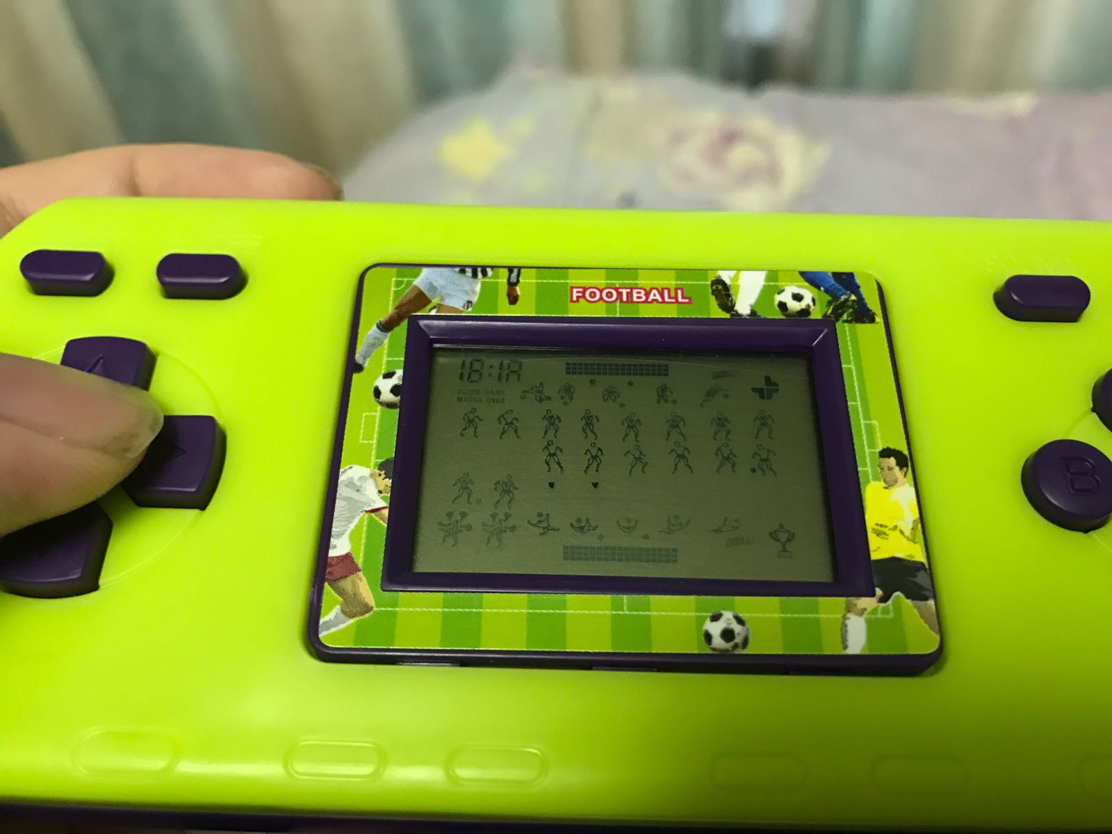 国产换屏游戏机,还记得小时候玩的游戏吗图片