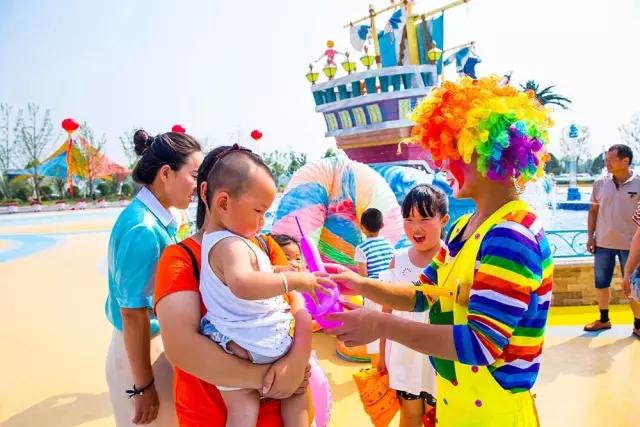 乐海水世界视频,乐海水世界有室内吗