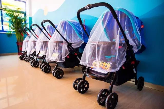 乐海水世界视频,乐海水世界有室内吗