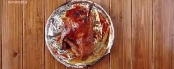 烤鸭的味道很难闻怎么回事,烤鸭的味道怎么样