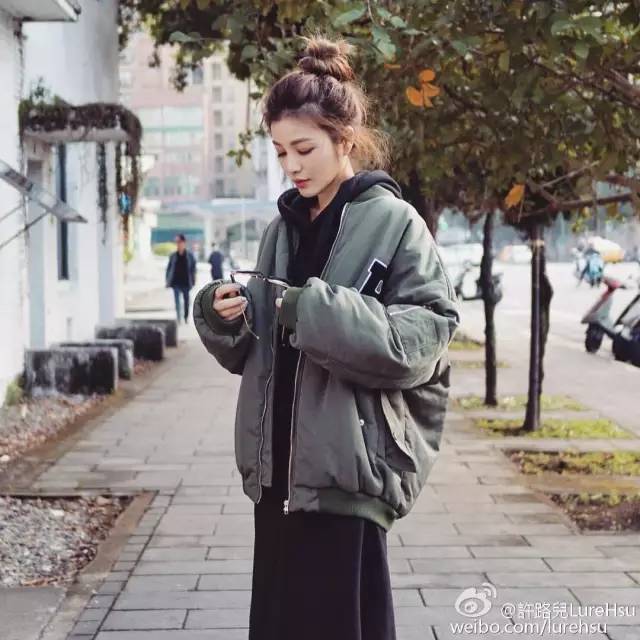 “你猜她几岁”,这个游戏实在是太扎心了!