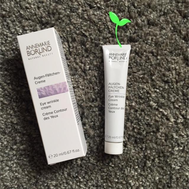 眼睛会出卖你的年龄？6大口碑眼霜帮你留住时光