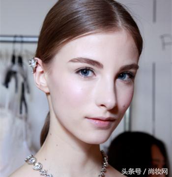 能直接上底妆的气垫平价推荐,时尚美妆底妆气垫推荐品牌