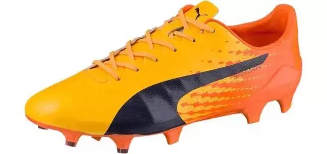 他们穿什么衣服翻译,他们穿着什么用英语怎么翻译