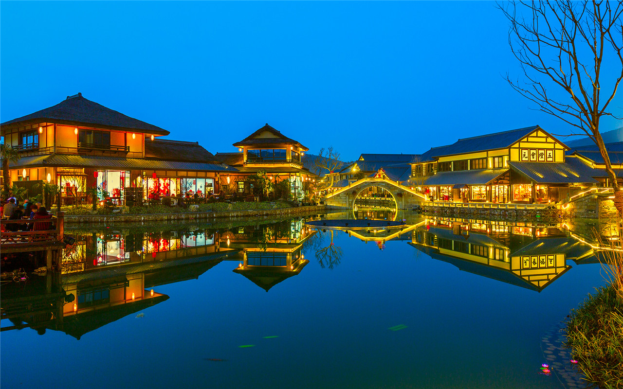 清风和煦，十里芳华，无锡灵山君来波罗蜜多酒店