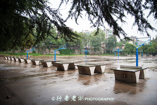 高考对我们来说是小菜一碟，黄冈中学真有那么虐人吗