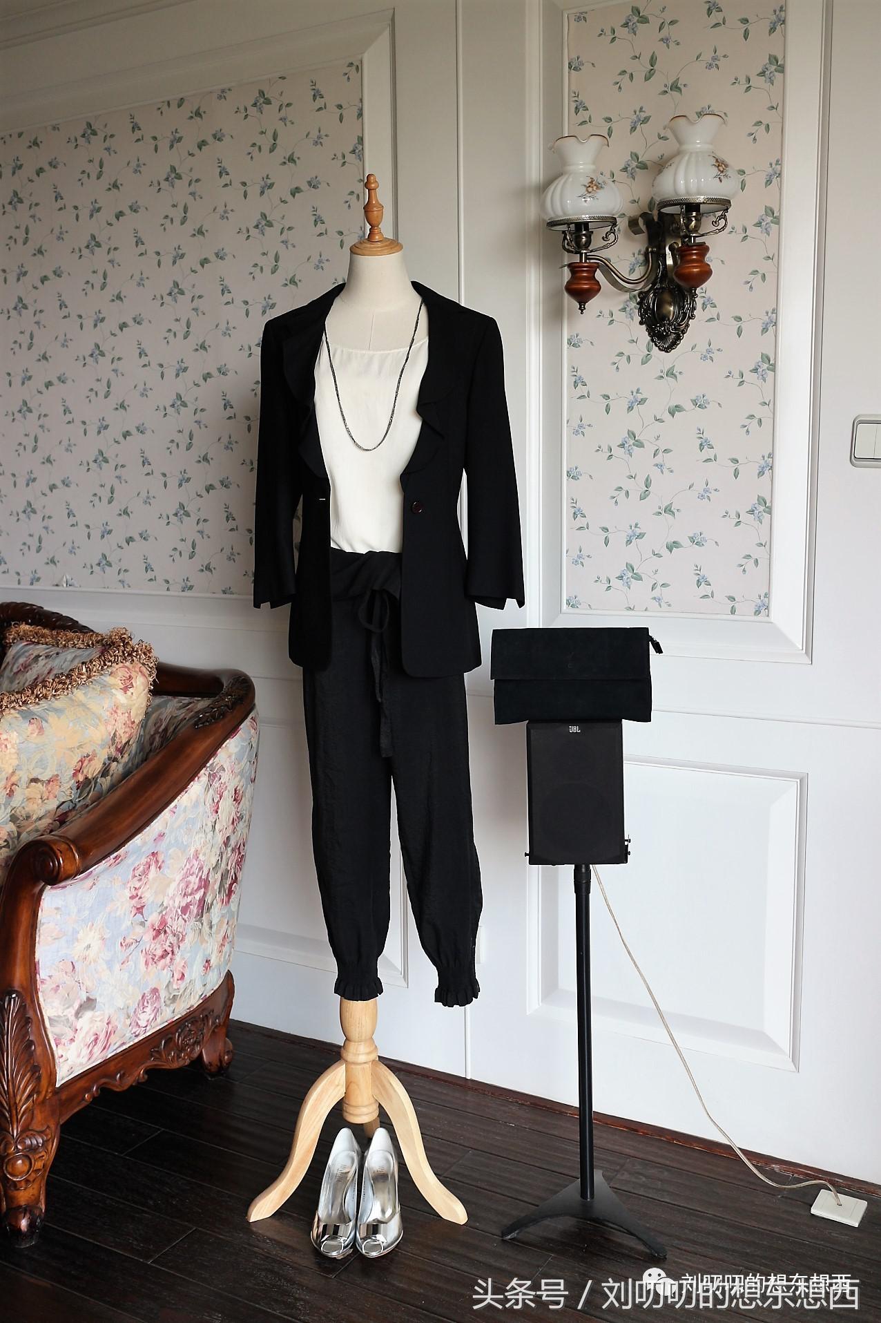 如何把正装穿得很休闲,正装条纹西服单穿咋搭配