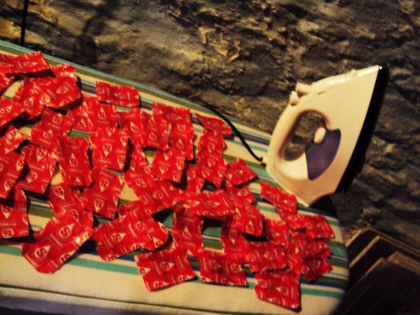 究竟是什么样的衣服需要她花费4年时间才做完？