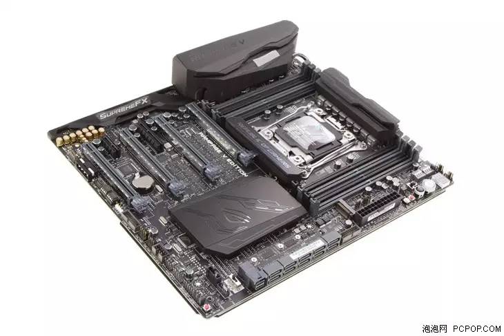 rogr5e工作站主板,灯光音响都很棒