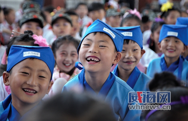 你们的笑脸原唱,你们的笑脸比阳光更耀眼