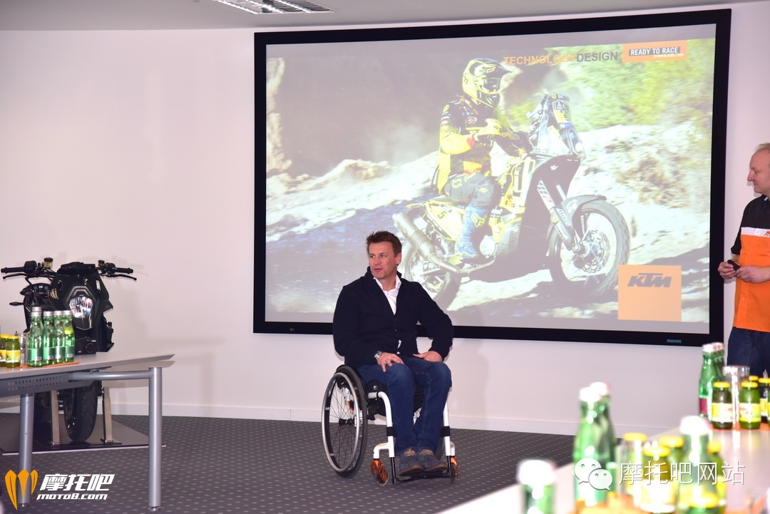 濂ュ湴鍒﹌tm1290superdukegt,ktm宸ュ巶鍦ㄥゥ鍦板埄鍝噷