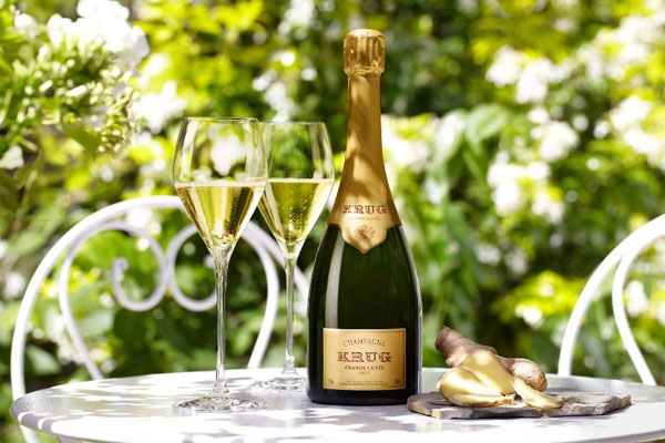 2023年苏富比春拍最贵的十件瓷器,苏富比最新葡萄酒