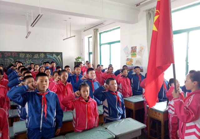 我向习爷爷说句话｜听*党**的话，做好少年！