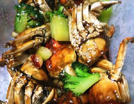 What？！4斤螃蟹里1斤皮筋？！其实咱青岛这6家“正经”蟹店值得一去！