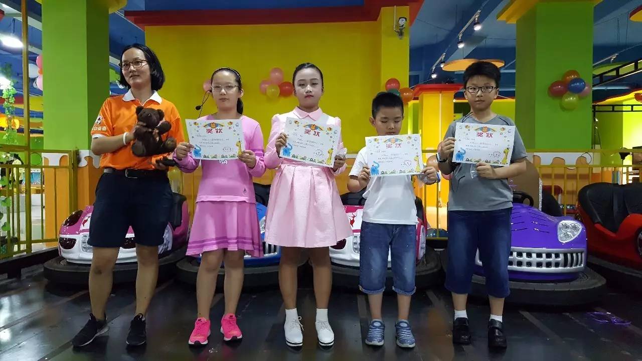 适合5个幼儿演的英文童话剧,英语童话剧表演小红帽