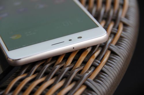 努比亚可弯柔性屏手机评测,努比亚后置双摄手机