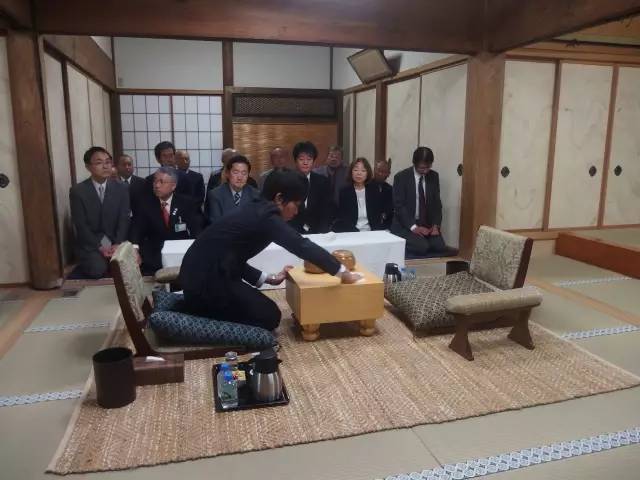 第72期本因坊战七番棋胜负第3局第一天解说高梨圣健