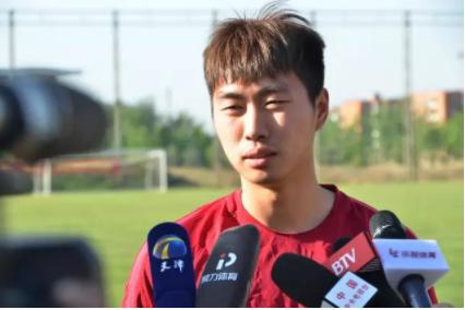 超新星和常胜对比,超新星和常胜哪个强