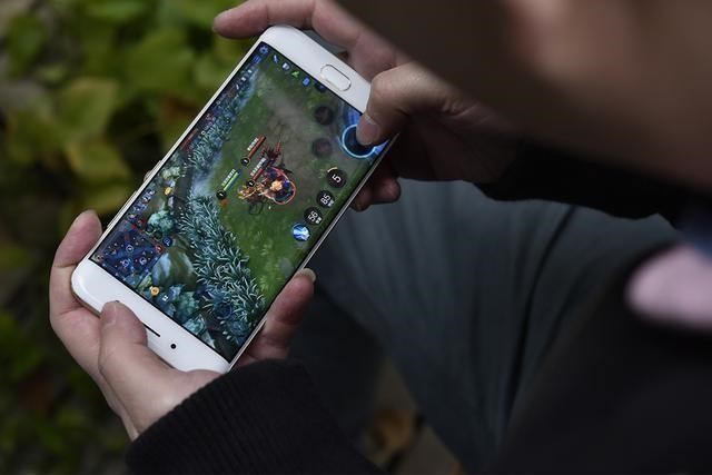 王者荣耀苹果手机要被下架了吗,王者荣耀现在苹果什么手机能玩