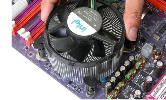 电脑cpu风扇全是灰,电脑cpu风扇是铝吗