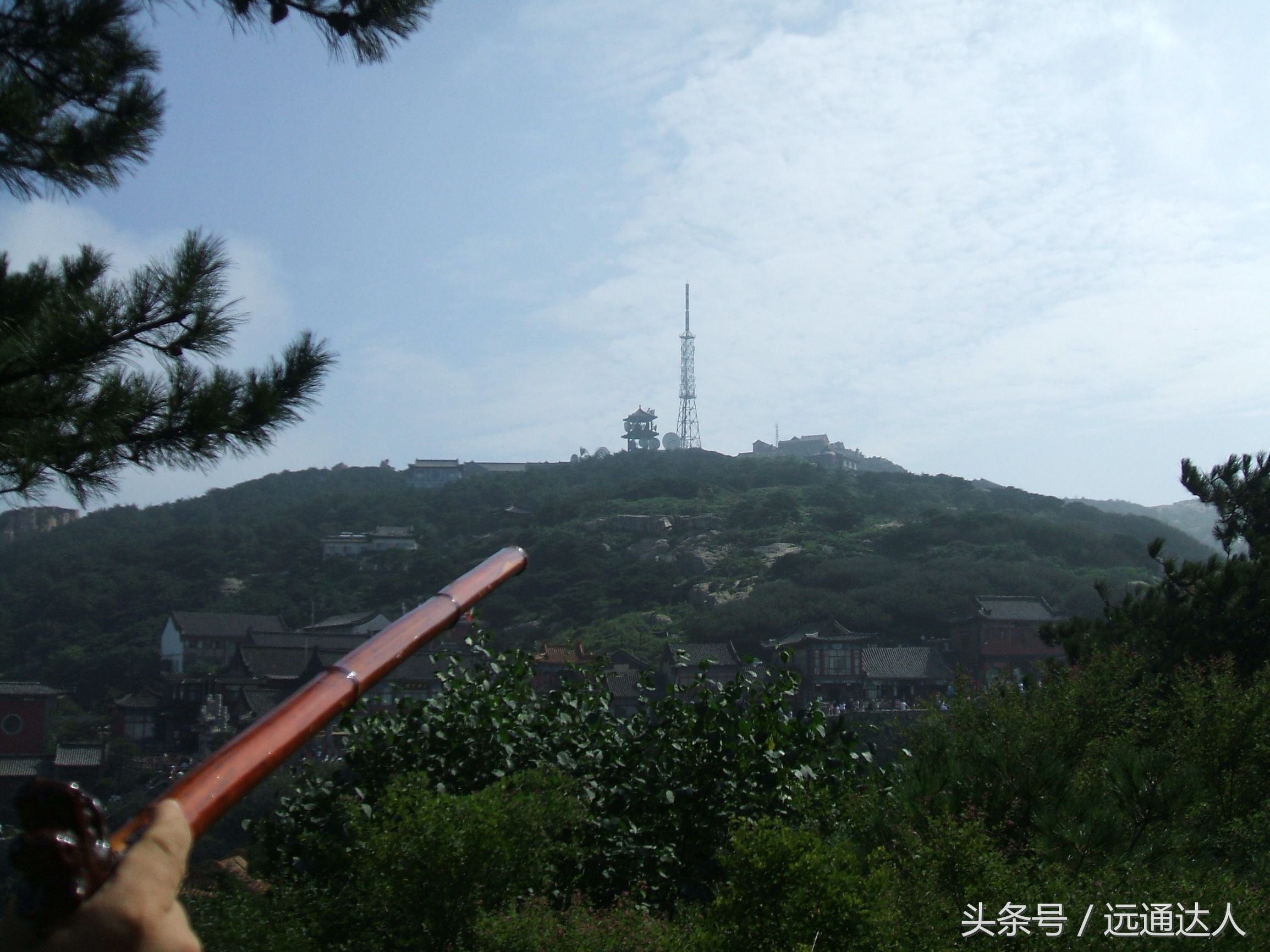 身为泰安人第一次爬泰山,陪爷爷爬泰山感慨朋友圈