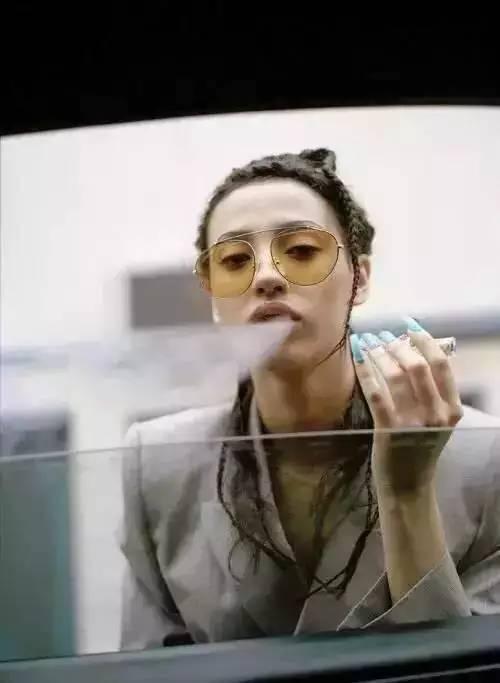 閫傚悎鍑虹敺濡嗙殑鍙ｇ孩鑹插彿,濂崇敓鍖栫敺濡嗛渶瑕佺殑鍙ｇ孩鑹插彿