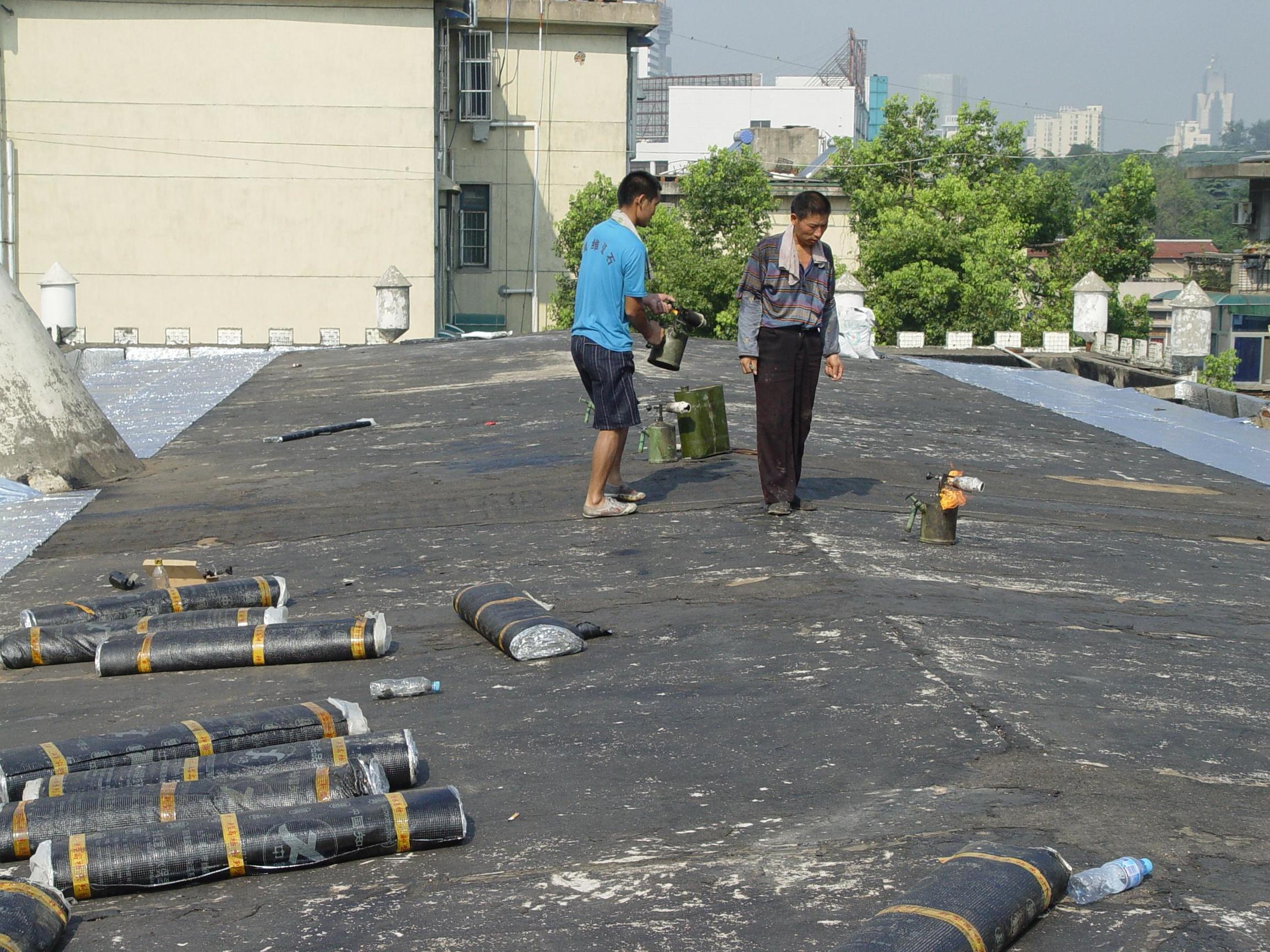 房顶漏水怎么查漏水点,房顶漏水如何证明是邻居漏水