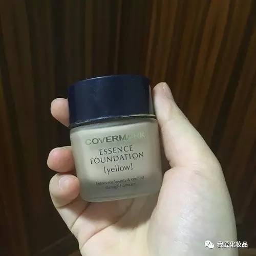 四十岁干皮敏感肌适合哪种护肤品,日本精华油哪一款适合干皮敏感肌