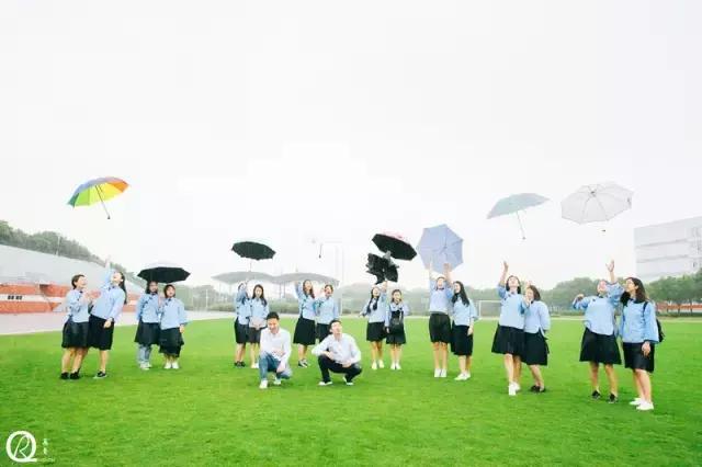 愈拍愈新奇，武商院16种“脑洞大开”毕业照，玩过一回算你牛！